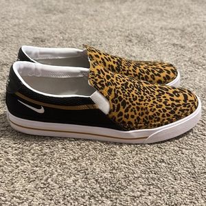 Womens Court Legacy Slip-on